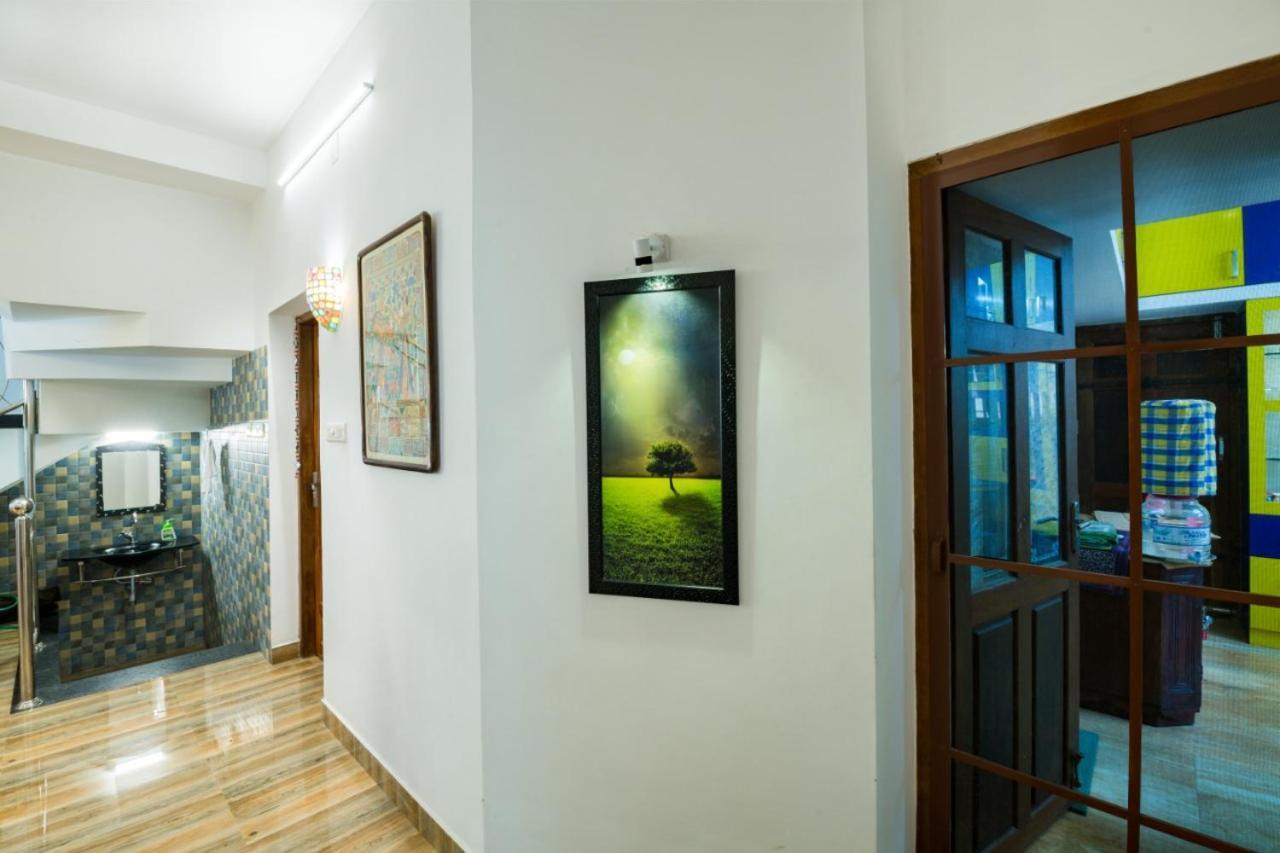 Peter'S Inn Kochi Exterior photo